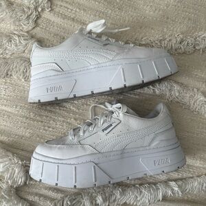 Puma Mayze Stack platform Sneakers in triple white